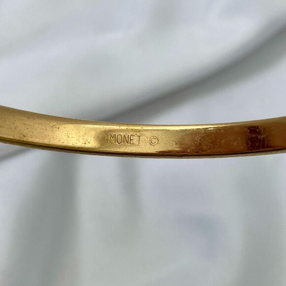 Vintage Signed Monet Gold-Tone Textured Slim Bangle Bracelet - Picture 4 of 4